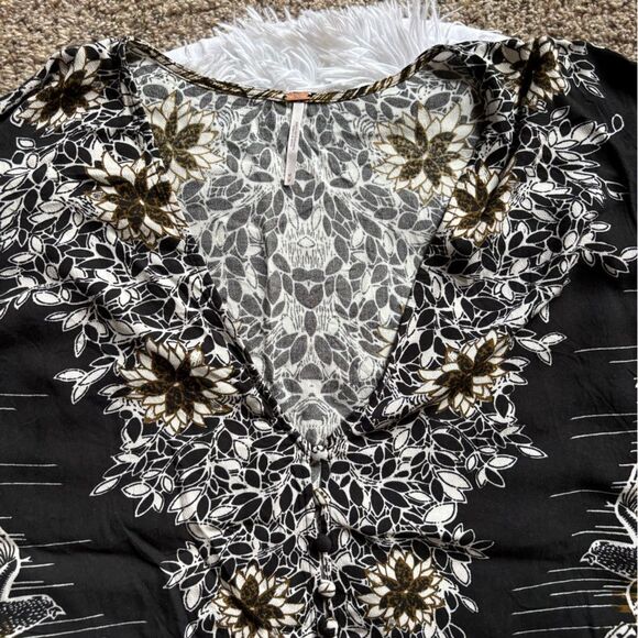 Free People Top Womens Size Medium - Picture 4 of 9